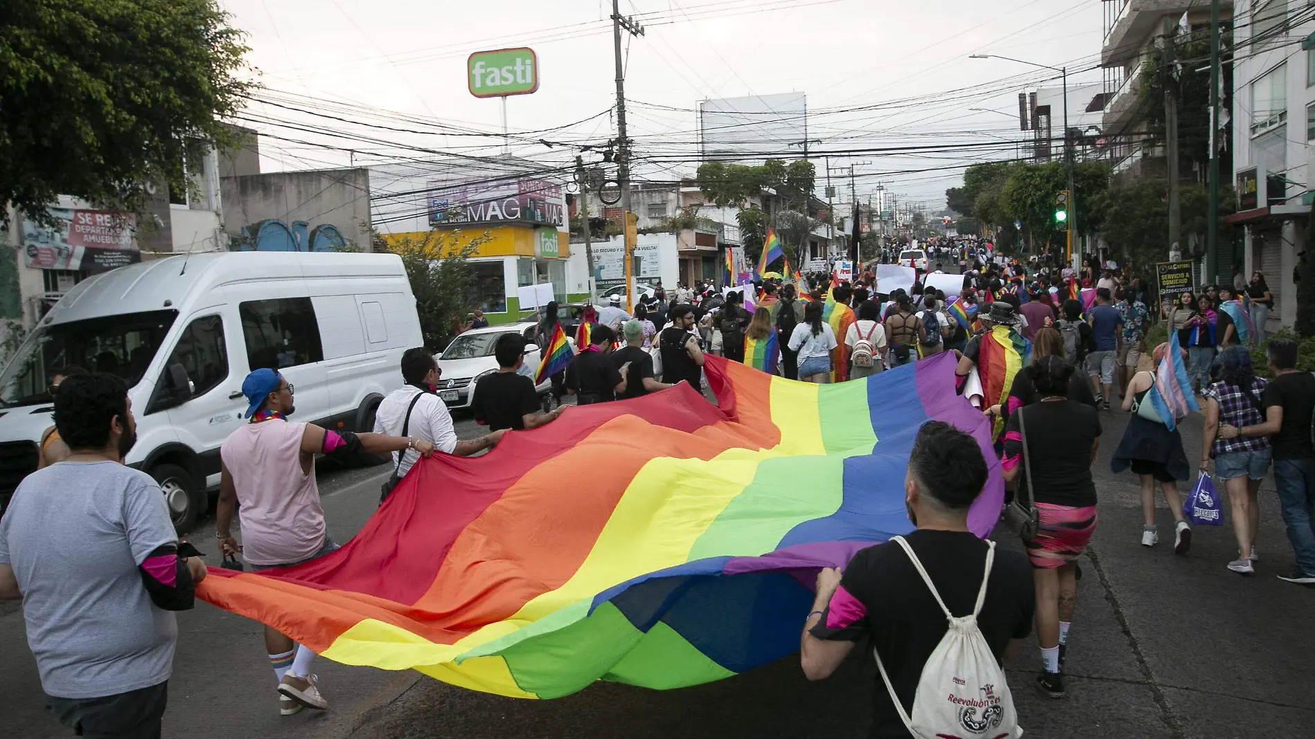 Fuera de casa están seguros; abusos a comunidad LGBTQ+ se viven más en el hogar: Jorge Nava